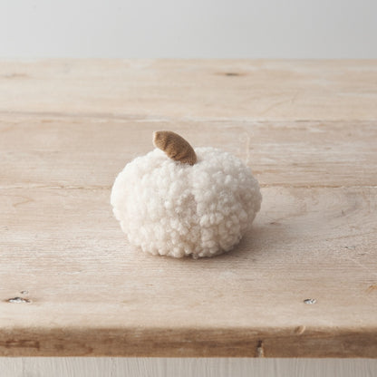 White Sherpa Pumpkin 9cm