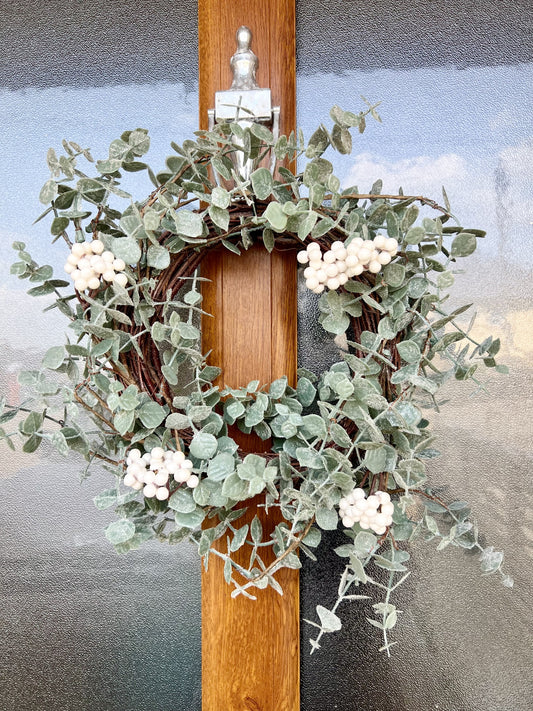 White Berry Eucalyptus Wreath